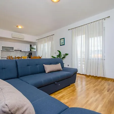 Toma Apartment Trogir